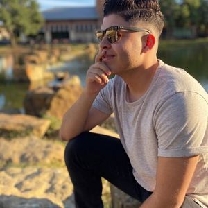 Meet your Posher, Samuel